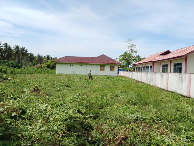 Pembersihan Lahan Koperasi Desa Merah Putih di Desa Tabadamai Dimulai